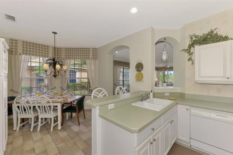 House in North Port, Florida 2 bedrooms, 139.73 sq.m. № 1555344 - photo 26