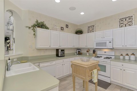 House in North Port, Florida 2 bedrooms, 139.73 sq.m. № 1555344 - photo 21
