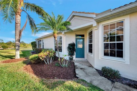 House in North Port, Florida 2 bedrooms, 139.73 sq.m. № 1555344 - photo 8