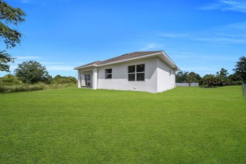 Villa ou maison à vendre à Lehigh Acres, Floride: 3 chambres, 145.86 m2 № 2345190 - photo 27