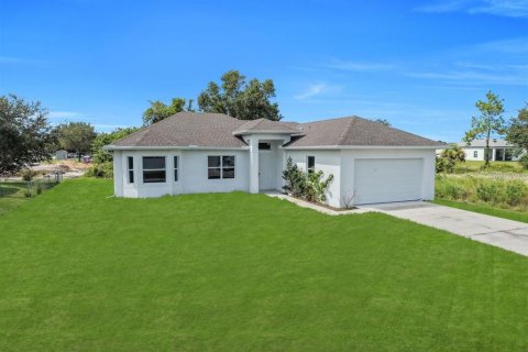 Villa ou maison à vendre à Lehigh Acres, Floride: 3 chambres, 145.86 m2 № 2345190 - photo 30