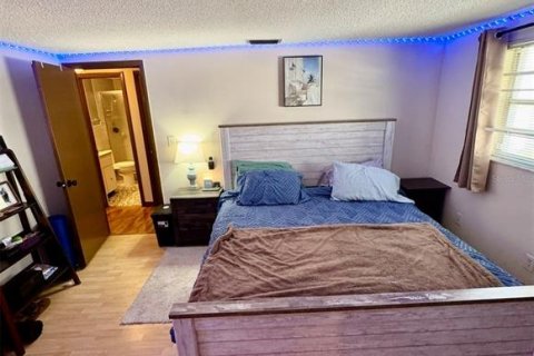 Villa ou maison à vendre à Port Richey, Floride: 2 chambres, 91.04 m2 № 2232337 - photo 19