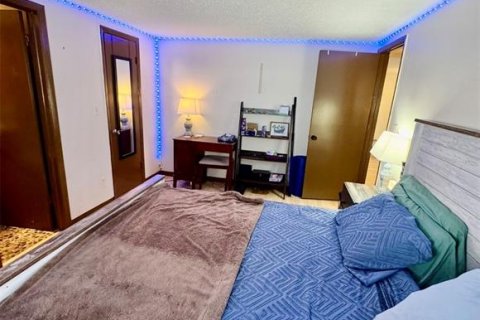 Villa ou maison à vendre à Port Richey, Floride: 2 chambres, 91.04 m2 № 2232337 - photo 18