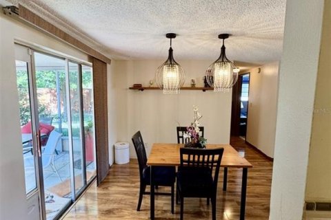 Villa ou maison à vendre à Port Richey, Floride: 2 chambres, 91.04 m2 № 2232337 - photo 8