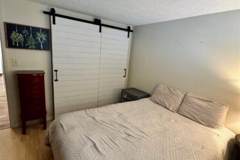 Villa ou maison à vendre à Port Richey, Floride: 2 chambres, 91.04 m2 № 2232337 - photo 24