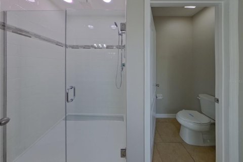 Villa ou maison à louer à Kissimmee, Floride: 4 chambres, 176.51 m2 № 2112909 - photo 9