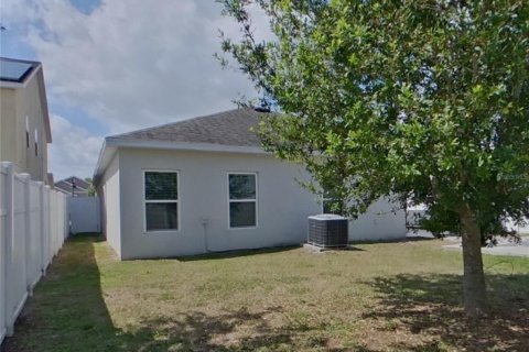 Villa ou maison à louer à Kissimmee, Floride: 4 chambres, 176.51 m2 № 2112909 - photo 15