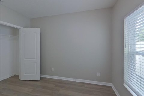 Villa ou maison à louer à Kissimmee, Floride: 4 chambres, 176.51 m2 № 2112909 - photo 12