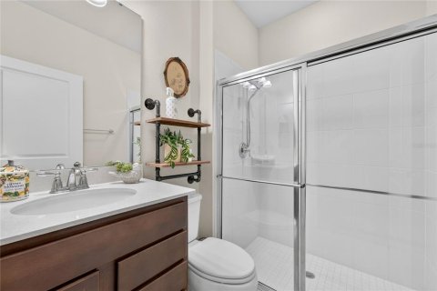 Touwnhouse à vendre à Orlando, Floride: 4 chambres, 168.06 m2 № 2437358 - photo 11