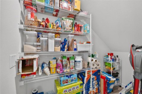 Touwnhouse à vendre à Orlando, Floride: 4 chambres, 168.06 m2 № 2437358 - photo 20