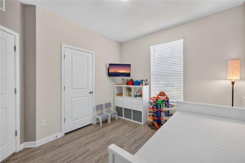 Touwnhouse à vendre à Orlando, Floride: 4 chambres, 168.06 m2 № 2437358 - photo 14