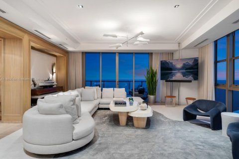 Condo in Bal Harbour, Florida, 3 bedrooms  № 1887921 - photo 3