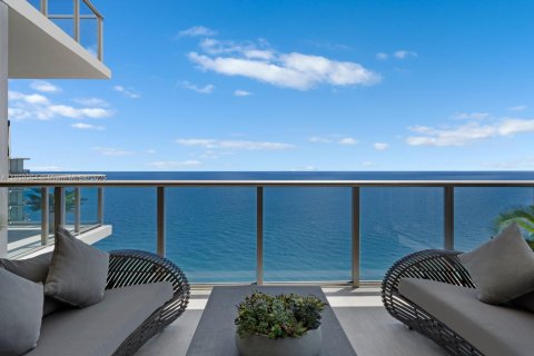 Condo in Bal Harbour, Florida, 3 bedrooms  № 1887921 - photo 7