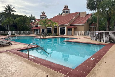 Condominio en venta en Miami, Florida, 1 dormitorio, 54.63 m2 № 2084979 - foto 14