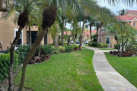 Condominio en venta en Miami, Florida, 1 dormitorio, 54.63 m2 № 2084979 - foto 13