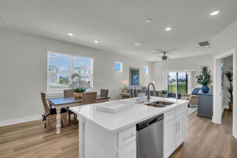 Casa en venta en Hudson, Florida, 4 dormitorios, 189.33 m2 № 2216493 - foto 10