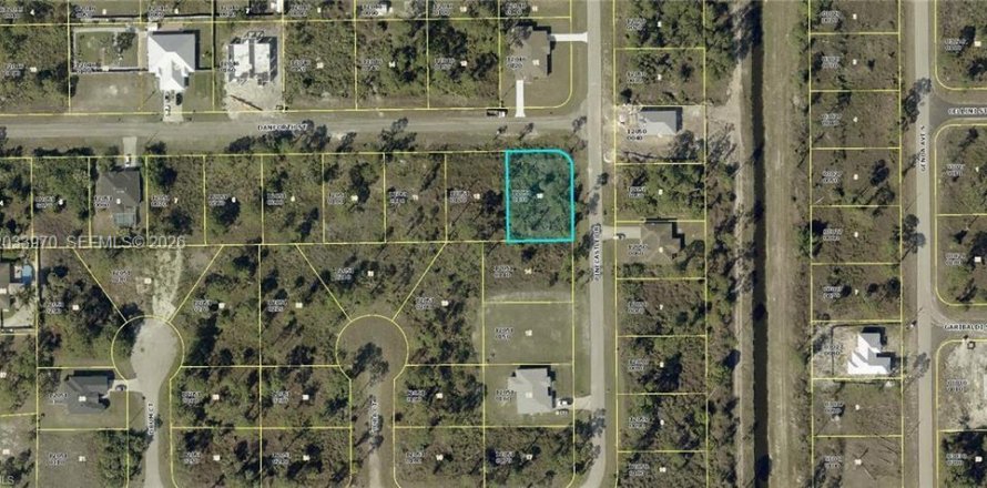 Land in Lehigh Acres, Florida № 2158391