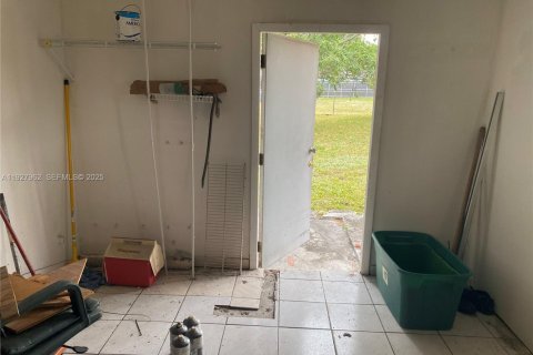 Villa ou maison à vendre à Miami, Floride: 2 chambres, 146.6 m2 № 1986892 - photo 20