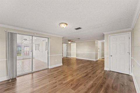 Casa en venta en Port Richey, Florida, 3 dormitorios, 114.64 m2 № 2386028 - foto 3