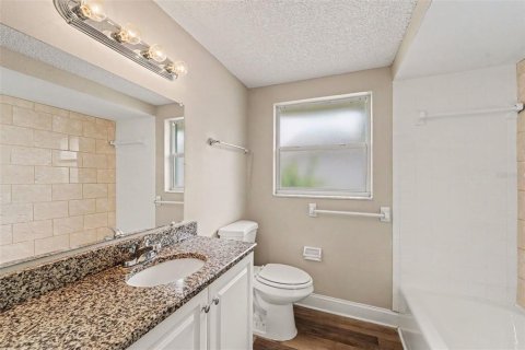 Casa en venta en Port Richey, Florida, 3 dormitorios, 114.64 m2 № 2386028 - foto 11