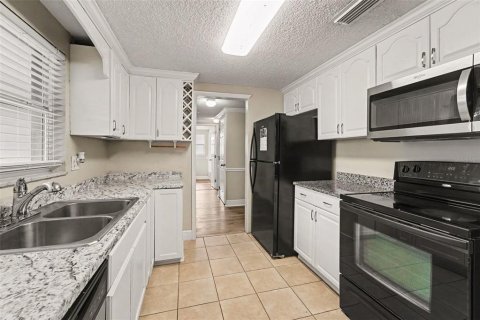 Casa en venta en Port Richey, Florida, 3 dormitorios, 114.64 m2 № 2386028 - foto 4