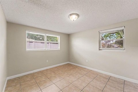 Casa en venta en Port Richey, Florida, 3 dormitorios, 114.64 m2 № 2386028 - foto 8