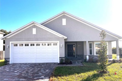 House in Eustis, Florida 3 bedrooms, 149.02 sq.m. № 2111900