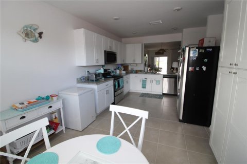 Casa en venta en Port Charlotte, Florida, 3 dormitorios, 162.02 m2 № 2386629 - foto 17