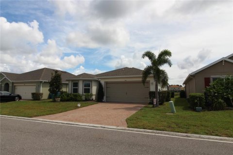 Casa en venta en Port Charlotte, Florida, 3 dormitorios, 162.02 m2 № 2386629 - foto 2