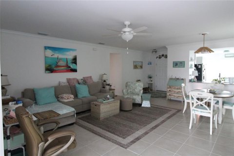 Casa en venta en Port Charlotte, Florida, 3 dormitorios, 162.02 m2 № 2386629 - foto 15