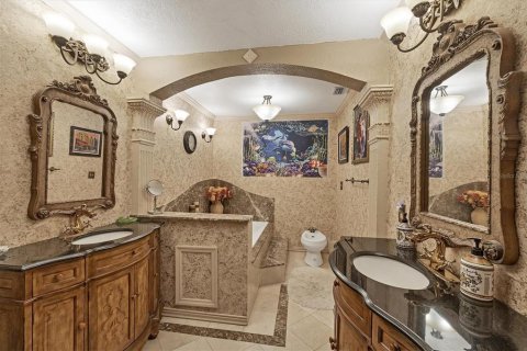 Купить виллу или дом в Нокомис, Флорида 14 комнат, 412.39м2, № 1524911 - фото 21