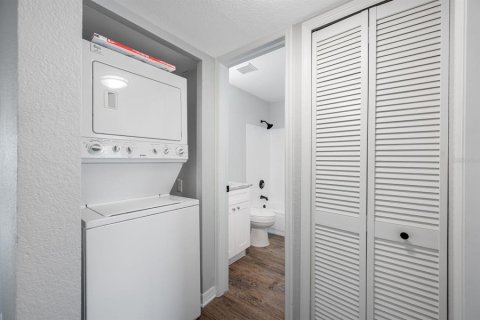 Appartement à louer à Zephyrhills, Floride: 2 chambres, 81.38 m2 № 2413992 - photo 22