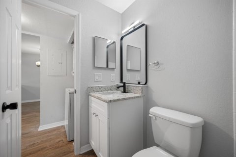 Appartement à louer à Zephyrhills, Floride: 2 chambres, 81.38 m2 № 2413992 - photo 24