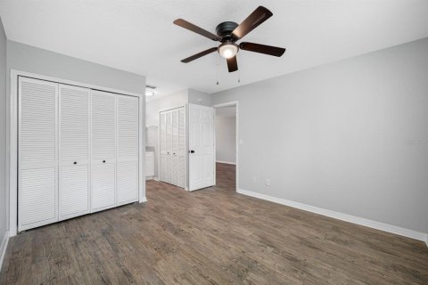 Appartement à louer à Zephyrhills, Floride: 2 chambres, 81.38 m2 № 2413992 - photo 17