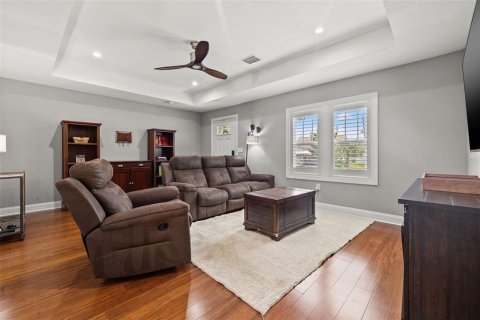 Casa en alquiler en Saint Petersburg, Florida, 3 dormitorios, 118.73 m2 № 1856174 - foto 6