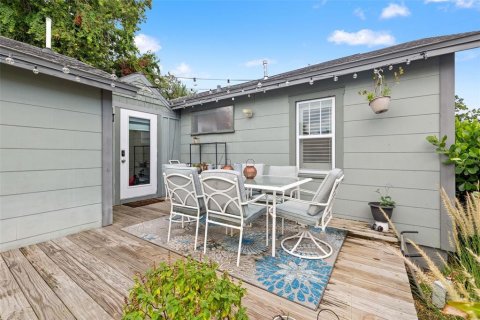 Casa en alquiler en Saint Petersburg, Florida, 3 dormitorios, 118.73 m2 № 1856174 - foto 23