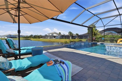 House in Bradenton, Florida 3 bedrooms, 213.02 sq.m. № 2108727 - photo 21