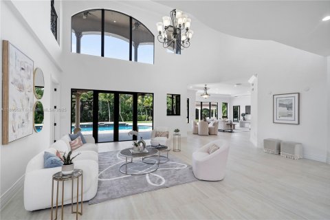 Villa ou maison à vendre à Plantation, Floride: 6 chambres, 687.66 m2 № 1742060 - photo 7