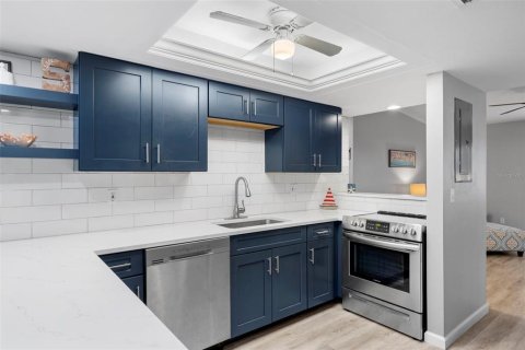 Condominio en venta en Cape Coral, Florida, 3 dormitorios, 163.88 m2 № 1843009 - foto 7