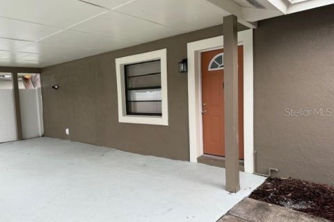 Casa en venta en Orlando, Florida, 4 dormitorios, 120.77 m2 № 1902286 - foto 3