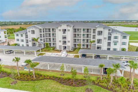 Condominio en alquiler en Venice, Florida, 3 dormitorios, 120.87 m2 № 921677 - foto 2