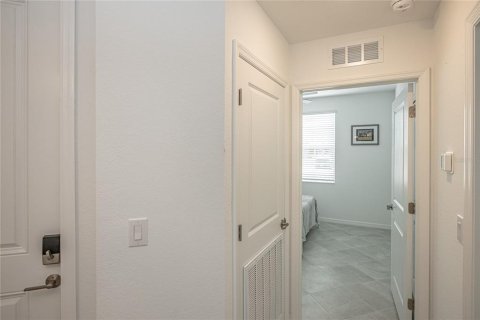 Condominio en alquiler en Venice, Florida, 3 dormitorios, 120.87 m2 № 921677 - foto 5