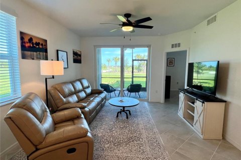 Condominio en alquiler en Venice, Florida, 3 dormitorios, 120.87 m2 № 921677 - foto 17