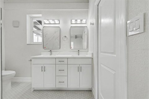 Villa ou maison à vendre à Dunedin, Floride: 3 chambres, 174.28 m2 № 2224522 - photo 25