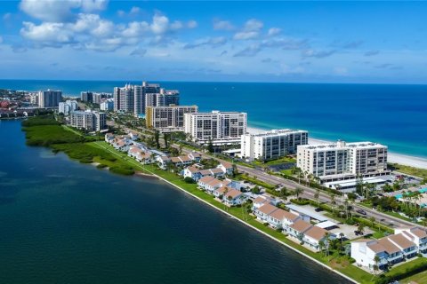 Condo in Clearwater, Florida, 2 bedrooms  № 2364605 - photo 28