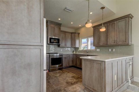 Condo in Clearwater, Florida, 2 bedrooms  № 2364605 - photo 4