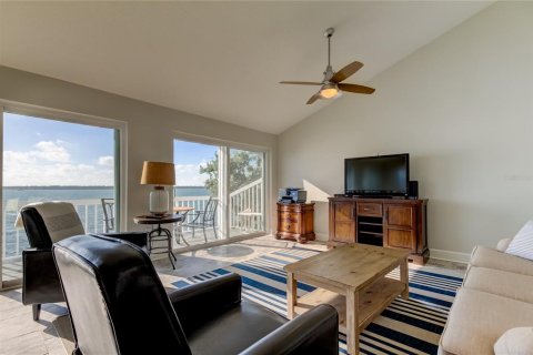 Condo in Clearwater, Florida, 2 bedrooms  № 2364605 - photo 15