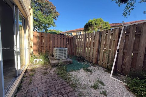 Condo in Homestead, Florida, 3 bedrooms  № 2339867 - photo 24