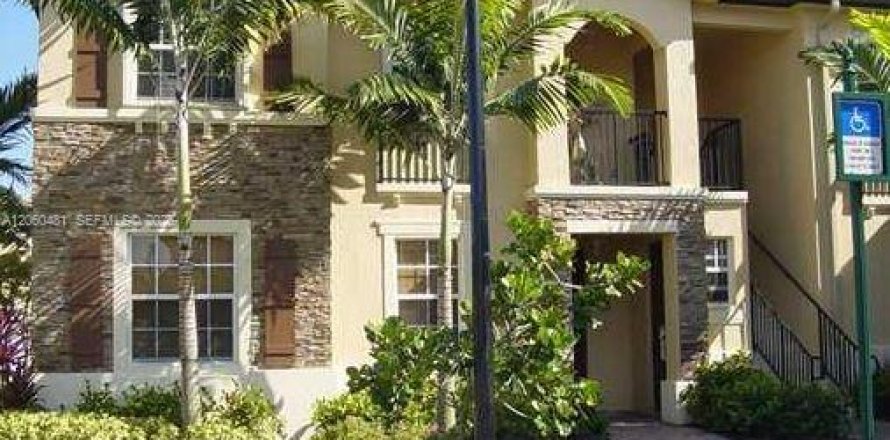 Condo in Homestead, Florida, 3 bedrooms  № 2339867
