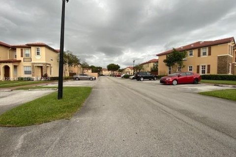 Condo in Homestead, Florida, 3 bedrooms  № 2339867 - photo 10